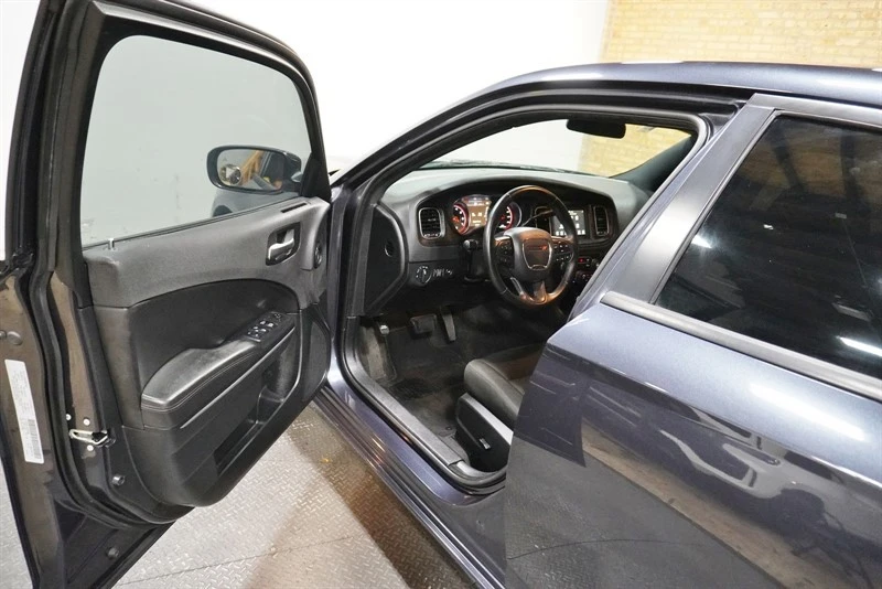 2019 Dodge Charger 7th Gen - Image 21 of 31
