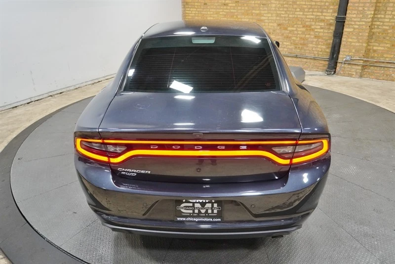 2019 Dodge Charger 7th Gen - Image 15 of 31