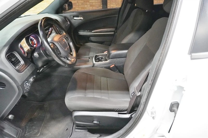 2019 Dodge Charger 7th Gen - Image 23 of 31