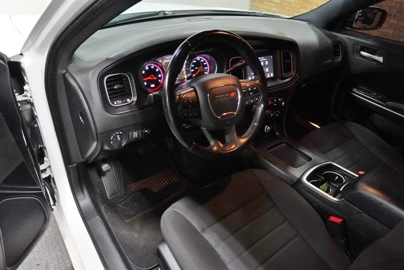 2019 Dodge Charger 7th Gen - Image 22 of 31
