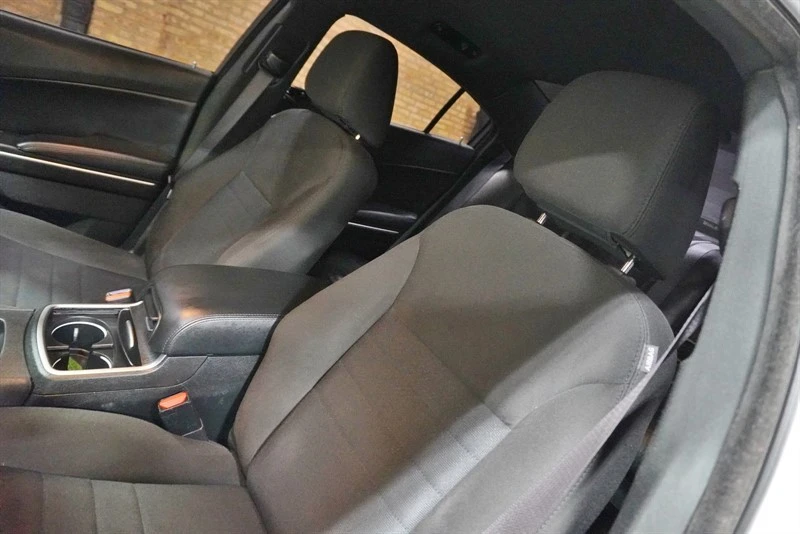 2019 Dodge Charger 7th Gen - Image 25 of 31