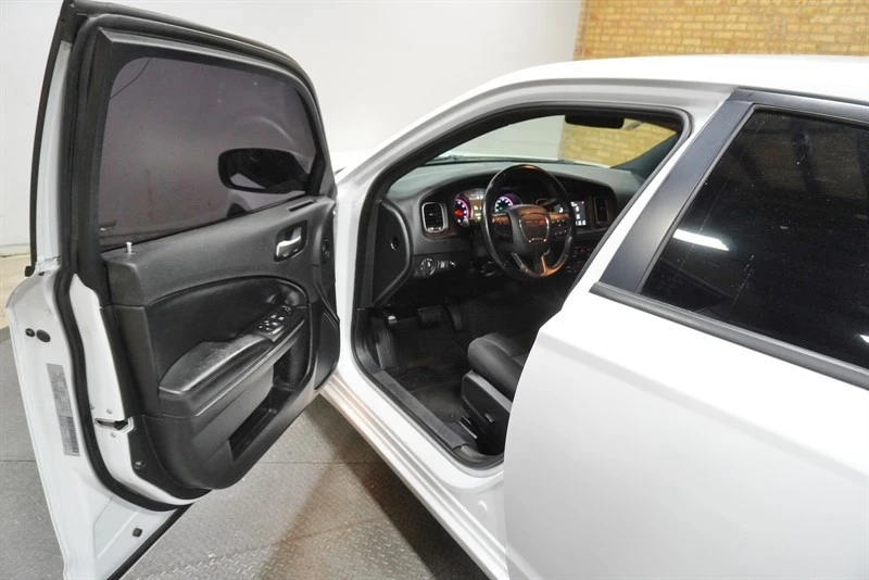 2019 Dodge Charger 7th Gen - Image 21 of 31