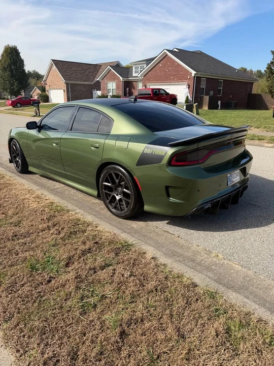 2019 Dodge Charger 7th Gen - Image 6 of 11