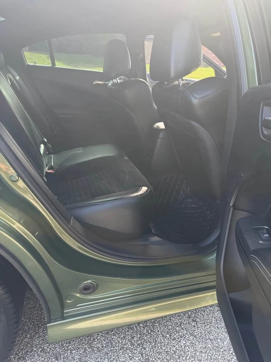 2019 Dodge Charger 7th Gen - Image 10 of 11