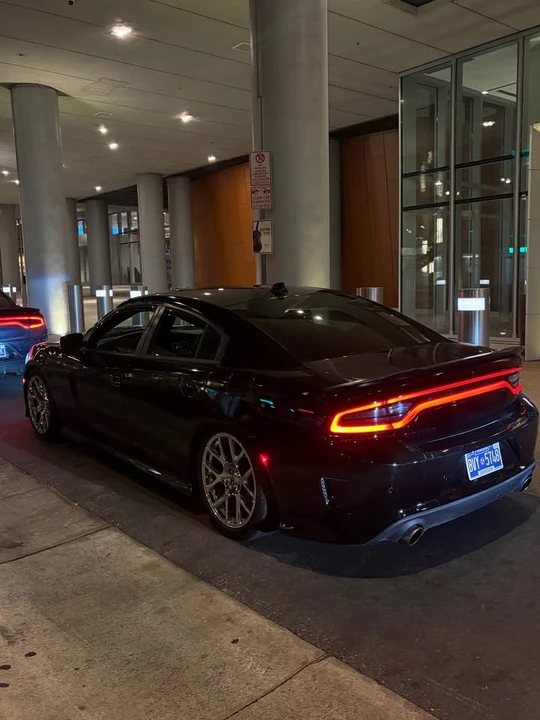 2019 Dodge Charger 7th Gen - Image 2 of 8