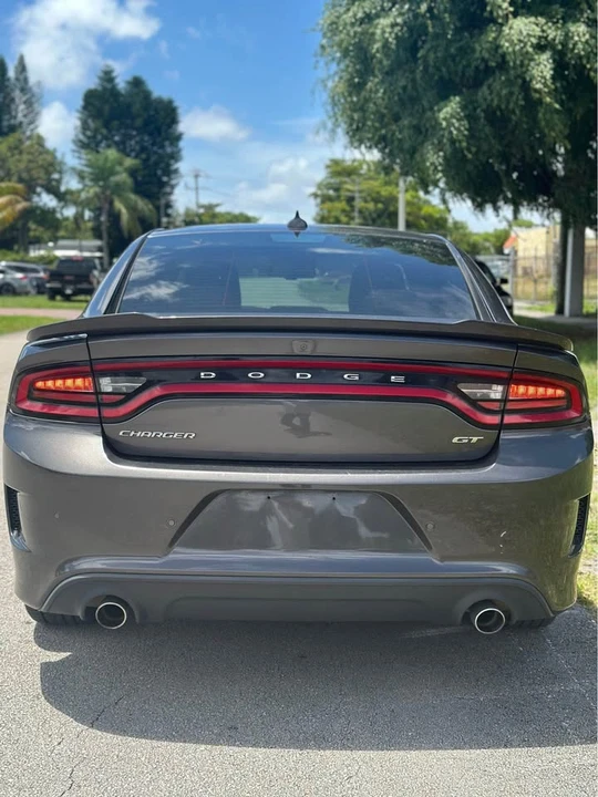 2019 Dodge Charger 7th Gen - Image 6 of 10