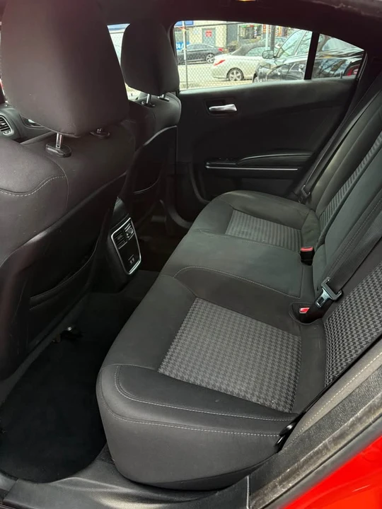 2019 Dodge Charger 7th Gen - Image 4 of 5