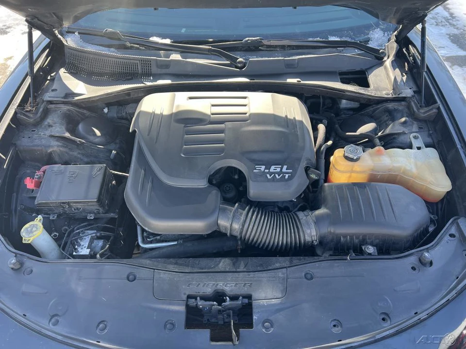 2019 Dodge Charger 7th Gen - Image 5 of 12