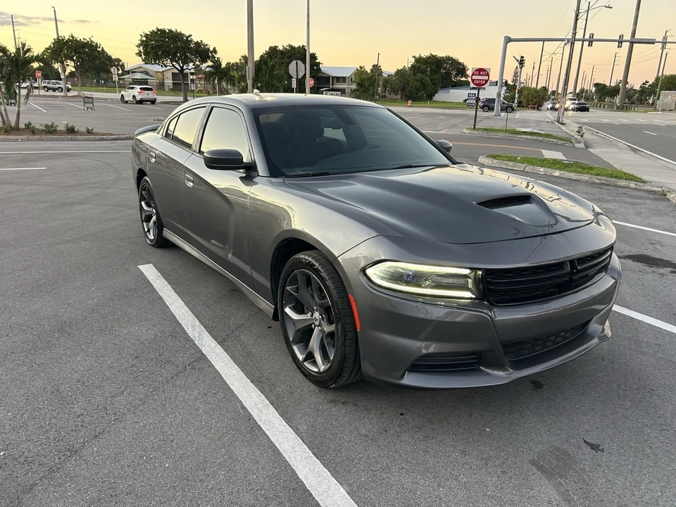 2019 Dodge Charger 7th Gen - Image 13 of 17