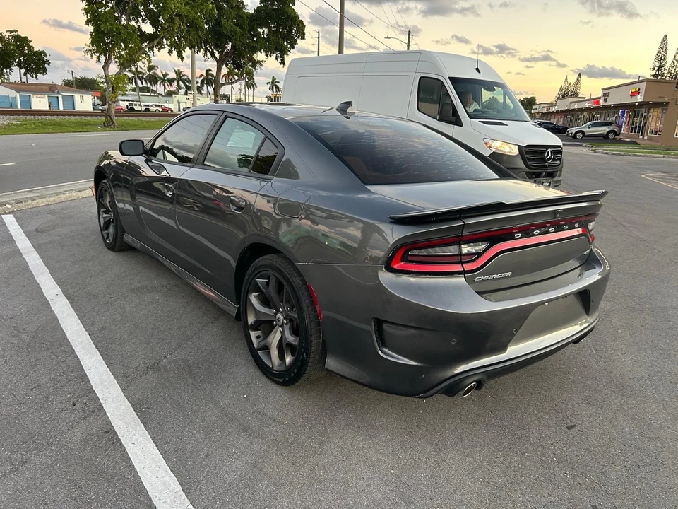 2019 Dodge Charger 7th Gen - Image 9 of 18