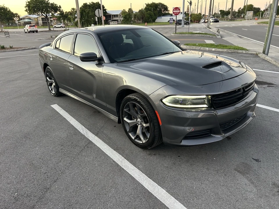 2019 Dodge Charger 7th Gen - Image 16 of 17