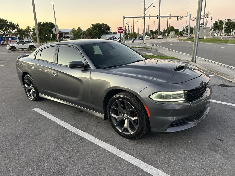 2019 Dodge Charger 7th Gen - Image 3 of 17