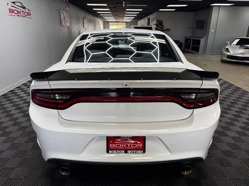 2019 Dodge Charger 7th Gen - Image 11 of 12