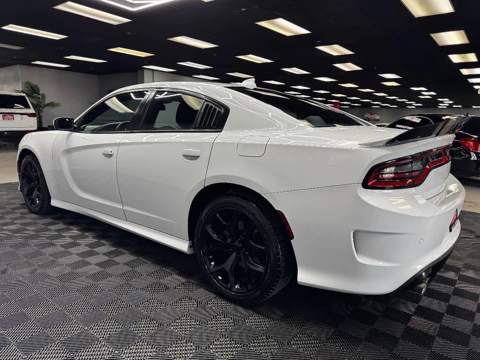2019 Dodge Charger 7th Gen - Image 8 of 12