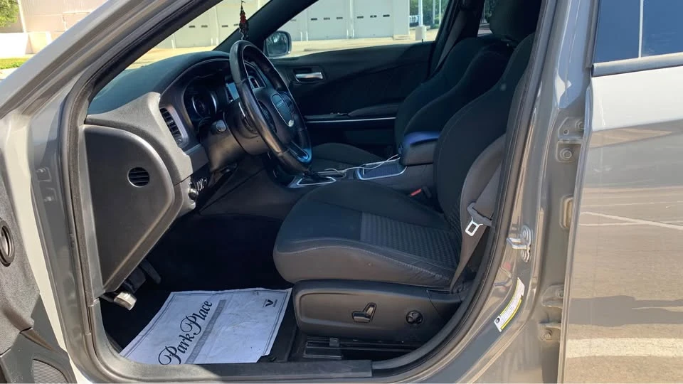 2019 Dodge Charger 7th Gen - Image 10 of 16