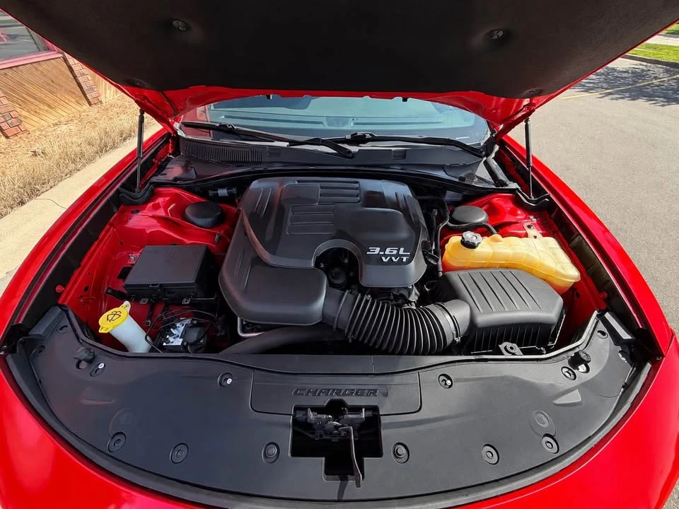 2019 Dodge Charger 7th Gen - Image 12 of 18