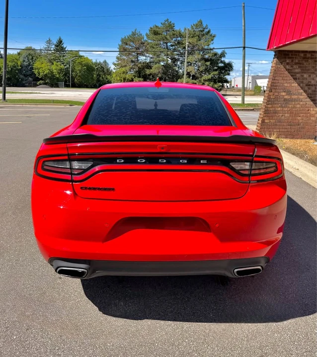 2019 Dodge Charger 7th Gen - Image 3 of 18