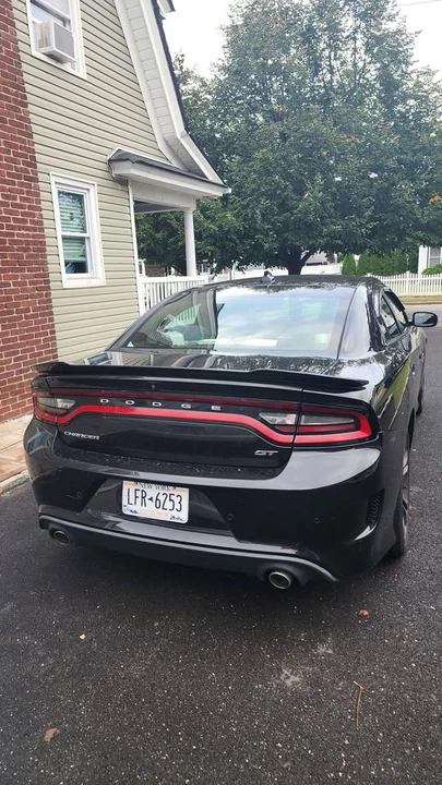 2019 Dodge Charger 7th Gen - Image 2 of 9