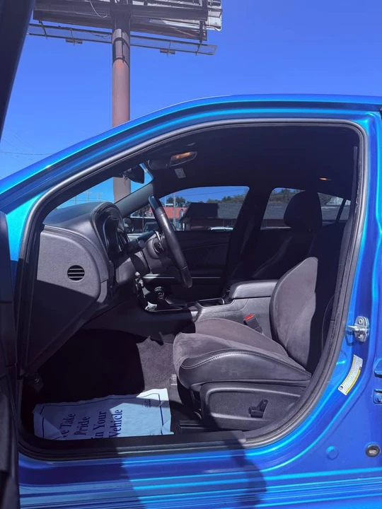 2019 Dodge Charger 7th Gen - Image 6 of 9
