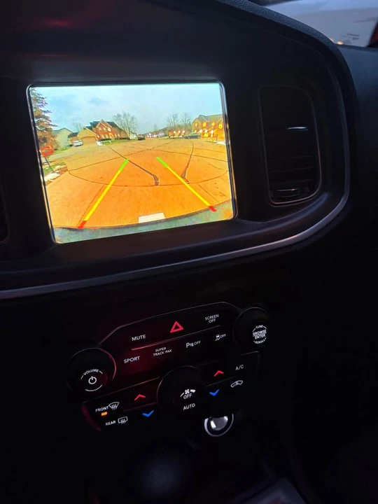 2019 Dodge Charger 7th Gen - Image 12 of 17