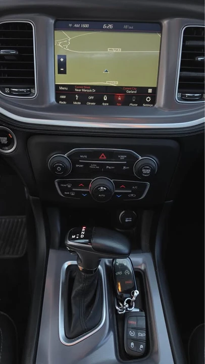 2019 Dodge Charger 7th Gen - Image 5 of 11