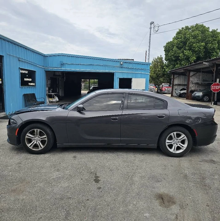 2019 Dodge Charger 7th Gen - Image 18 of 18