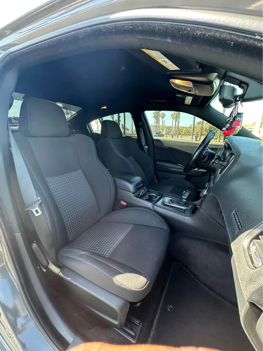 2019 Dodge Charger 7th Gen - Image 13 of 20