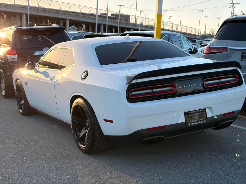 2019 Dodge Charger SRT Hellcat 7th Gen - Image 4 of 5