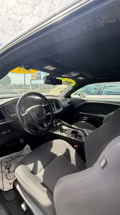 2019 Dodge Charger 7th Gen - Image 2 of 5