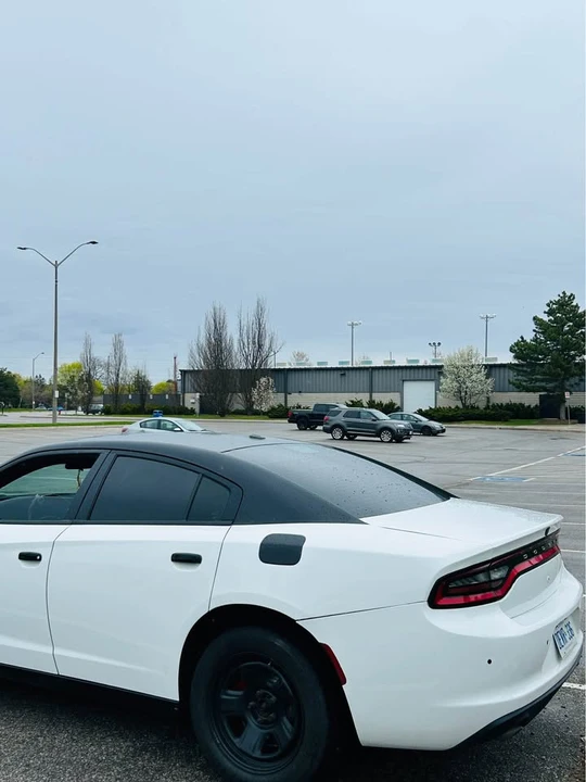 2019 Dodge Charger 7th Gen - Image 2 of 5