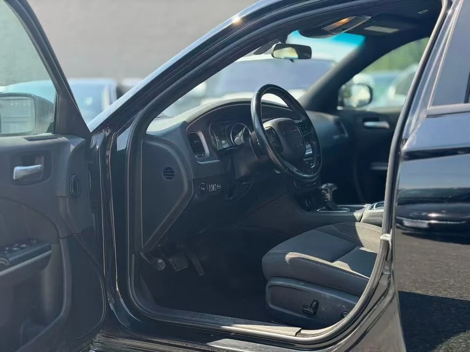 2019 Dodge Charger 7th Gen - Image 8 of 17