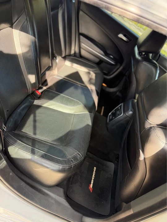 2019 Dodge Charger 7th Gen - Image 9 of 19