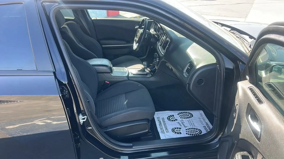 2019 Dodge Charger 7th Gen - Image 13 of 20