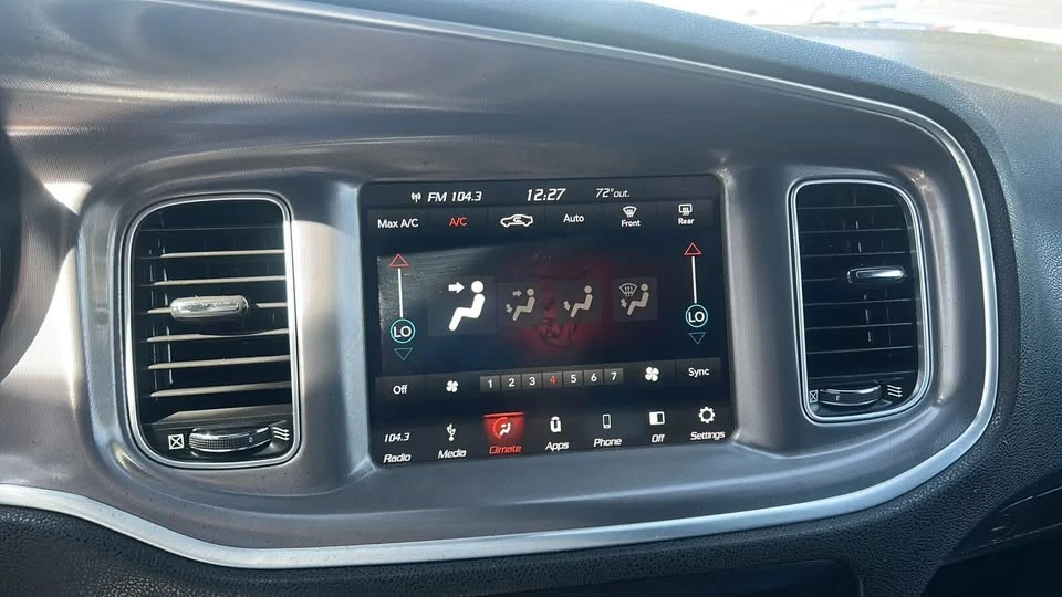 2019 Dodge Charger 7th Gen - Image 18 of 20