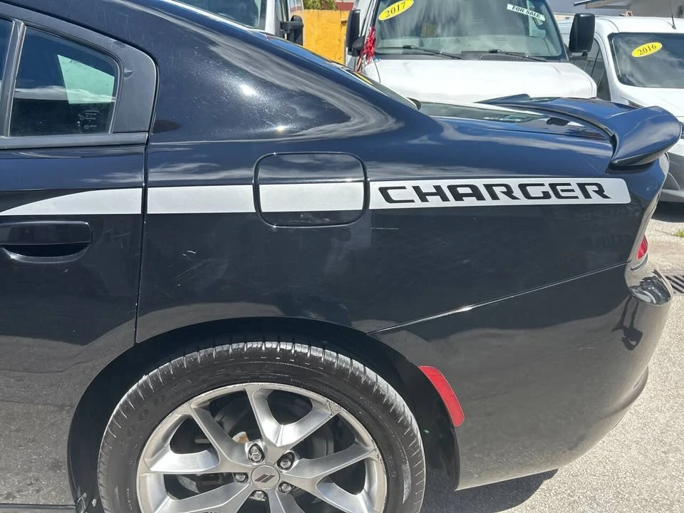 2019 Dodge Charger 7th Gen - Image 7 of 20