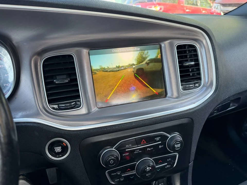 2019 Dodge Charger 7th Gen - Image 16 of 20