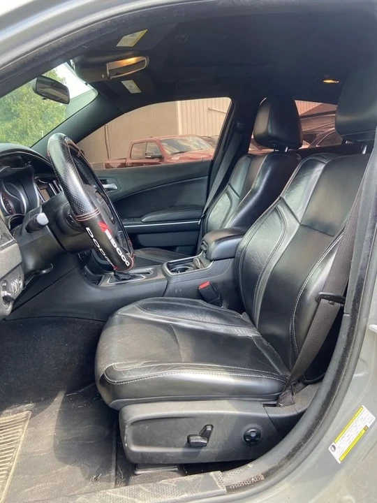 2019 Dodge Charger 7th Gen - Image 11 of 12