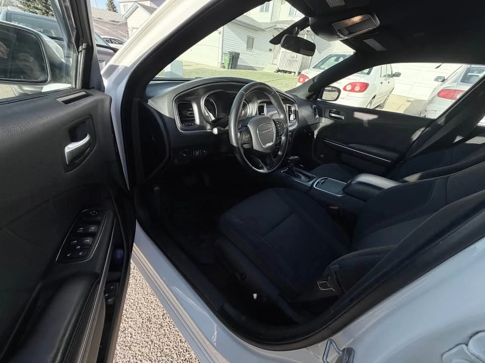 2019 Dodge Charger 7th Gen - Image 13 of 15