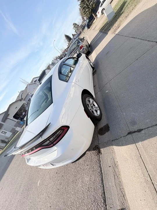 2019 Dodge Charger 7th Gen - Image 11 of 15