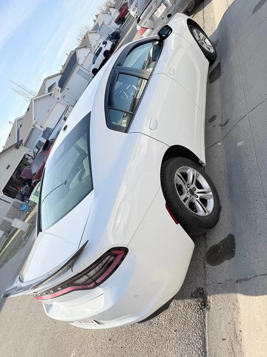 2019 Dodge Charger 7th Gen - Image 9 of 15