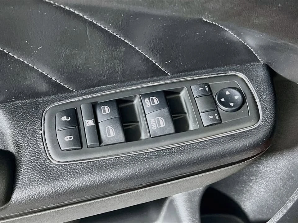 2019 Dodge Charger 7th Gen - Image 16 of 19