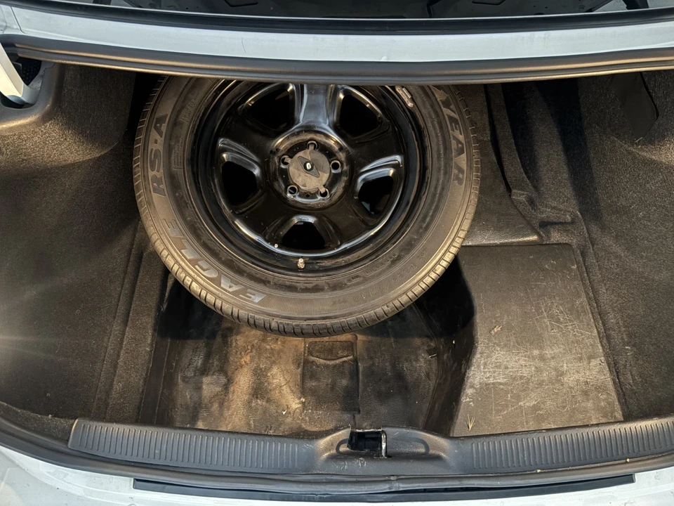 2019 Dodge Charger 7th Gen - Image 15 of 15