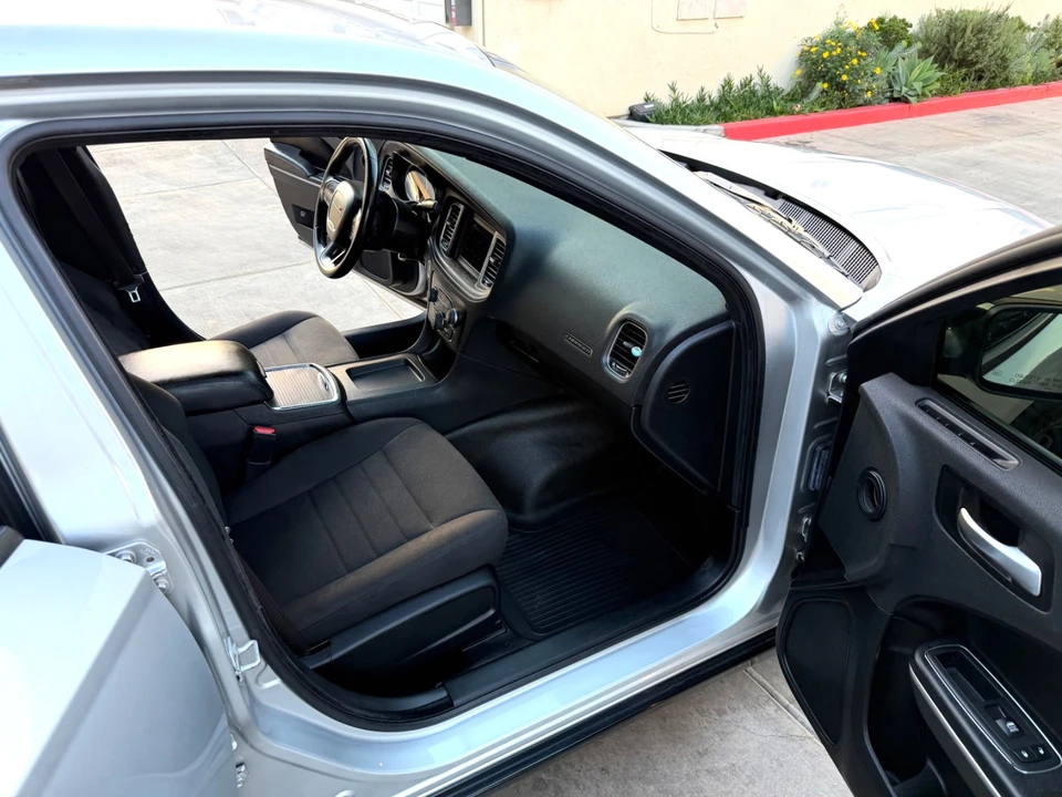 2019 Dodge Charger 7th Gen - Image 14 of 21