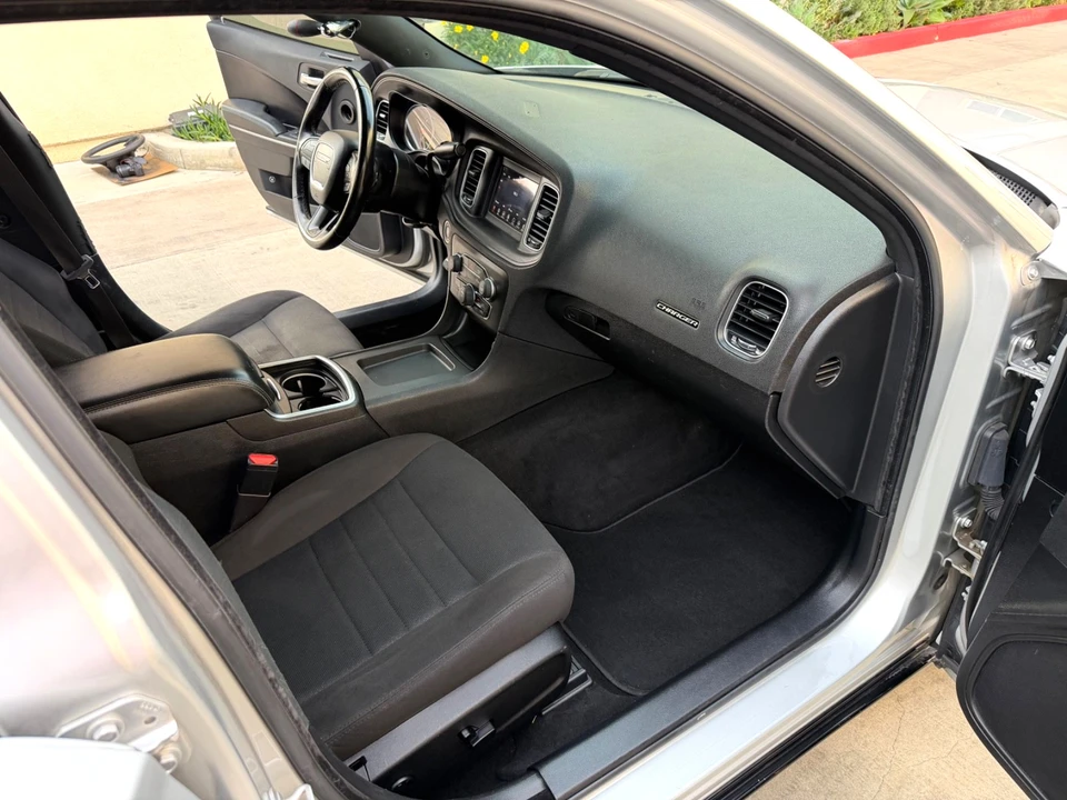 2019 Dodge Charger 7th Gen - Image 14 of 21