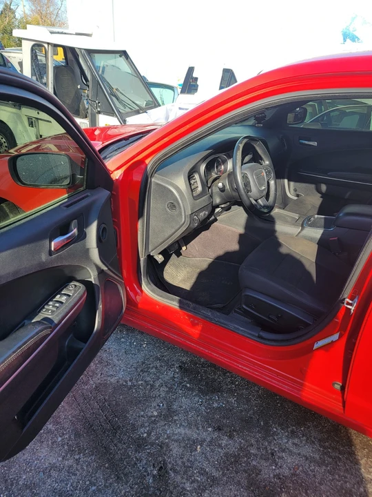 2019 Dodge Charger 7th Gen - Image 15 of 21