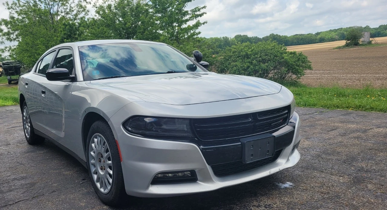 2019 Dodge Charger 7th Gen - Image 2 of 9