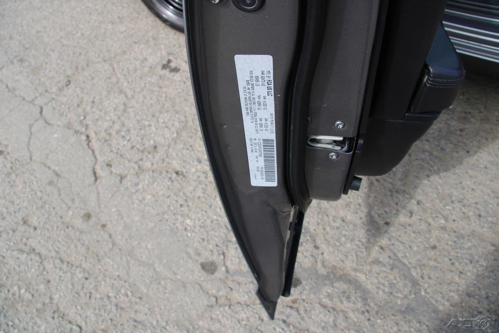 2019 Dodge Charger 7th Gen - Image 12 of 21