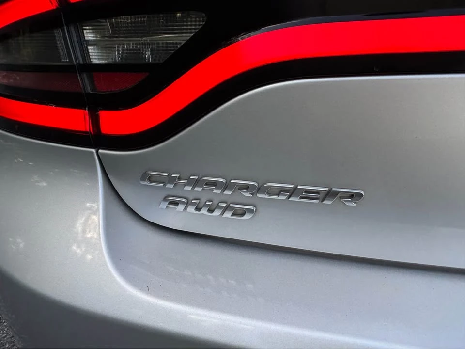 2019 Dodge Charger 7th Gen - Image 12 of 20