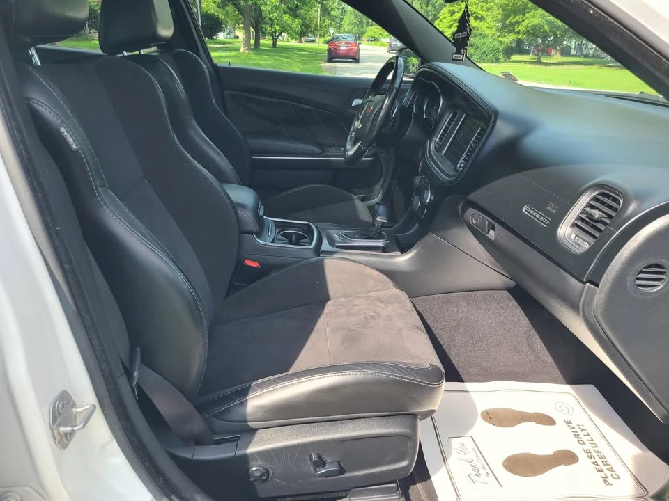 2019 Dodge Charger 7th Gen - Image 13 of 20