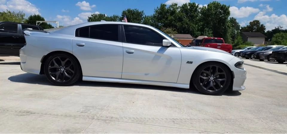 2019 Dodge Charger 7th Gen - Image 4 of 9